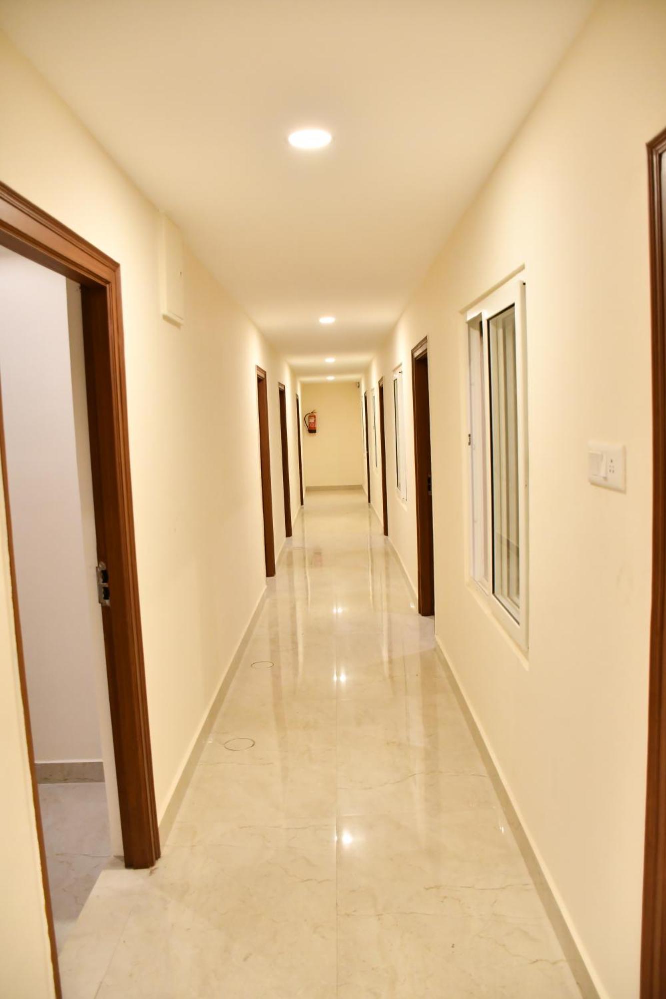 Dhruv Elite And Banquets Hotel Haiderabad Buitenkant foto